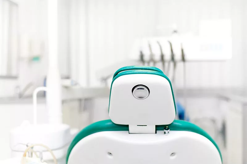 como elegir una clinica dental