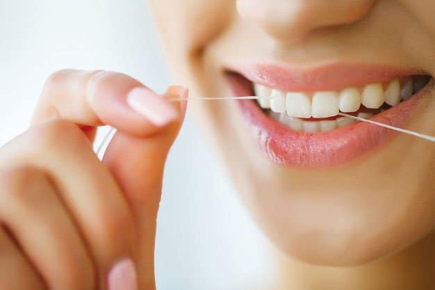 quitar el sarro de los dientes